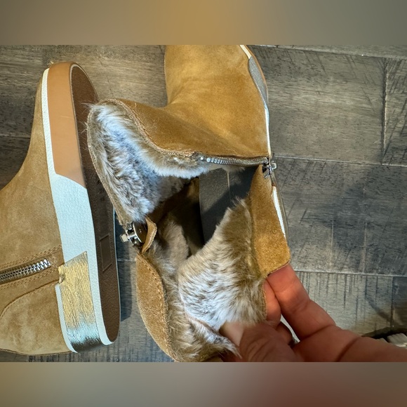 Dolce Vita Zelma bootie sneaker - Picture 6 of 6